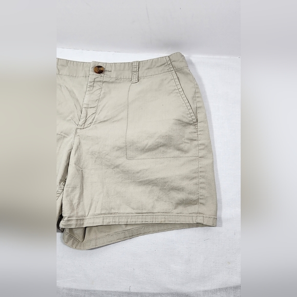 ❤️ DOCKERS WOMEN'S CHINO KHAKI SHORTS SIZE 12 ❤️ - Picture 2 of 13